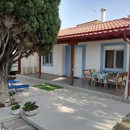 Porto Almira Beachfront House Nikíti Kültér fotó
