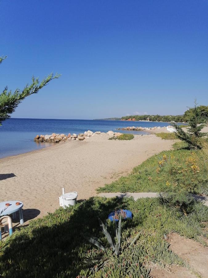 Porto Almira Beachfront House Nikíti Kültér fotó