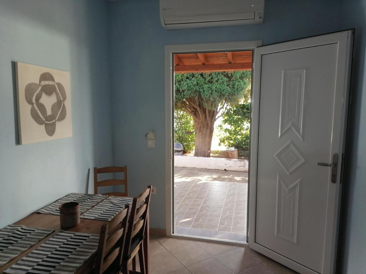 Porto Almira Beachfront House Nikíti Kültér fotó