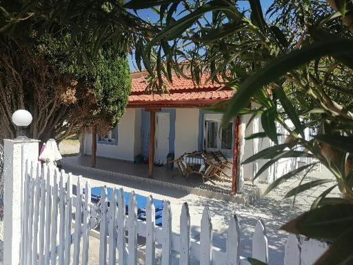 Porto Almira Beachfront House Nikíti Kültér fotó