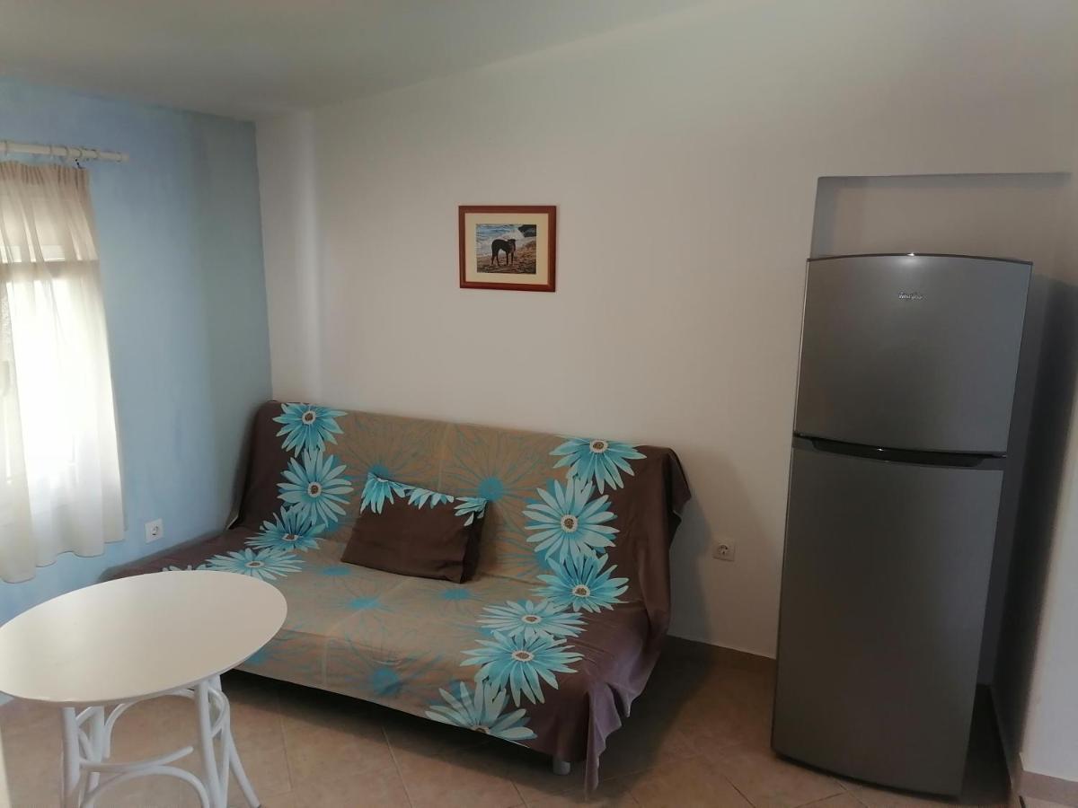 Porto Almira Beachfront House Nikíti Kültér fotó